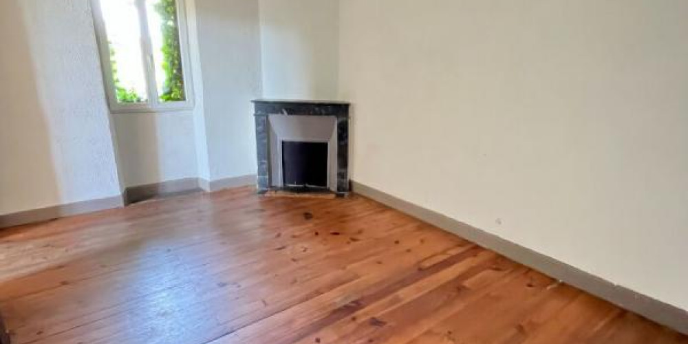 appartement à AIRE SUR L ADOUR (40800)